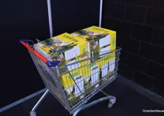 Those at the fair who still secured the booth for the 2024 edition received a bottle of beer from the organization. Was this shopping cart empty by the end of Thursday?